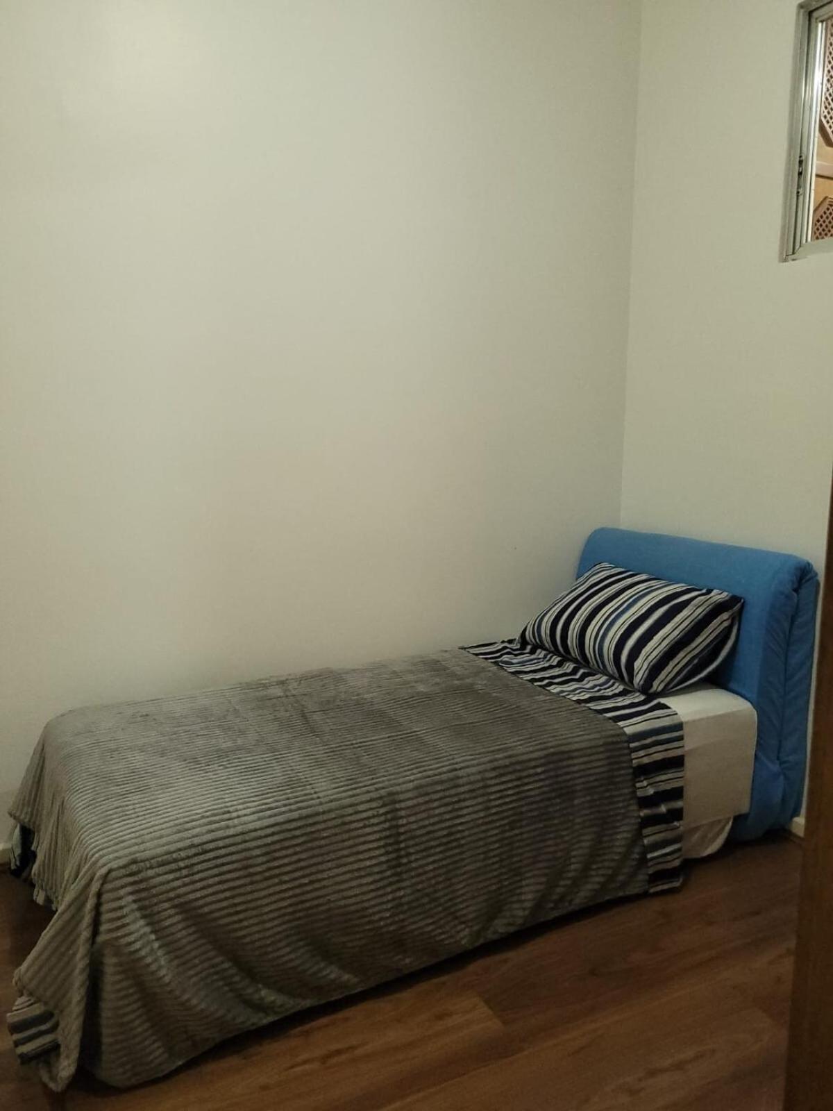 Apartamento Com Garagem Proximo A